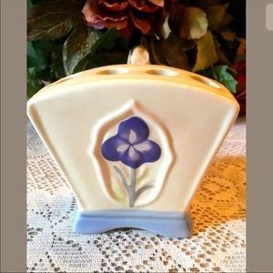 Ceramic Toothbrush Holder W Blue Flower